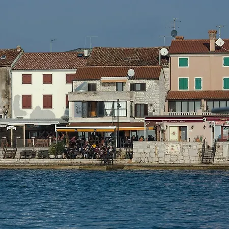 Lägenhet Old Town Umag